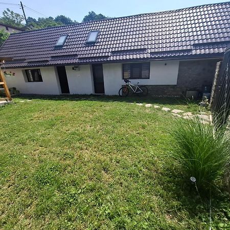 Villa Casa Noua Sasca Montană Esterno foto