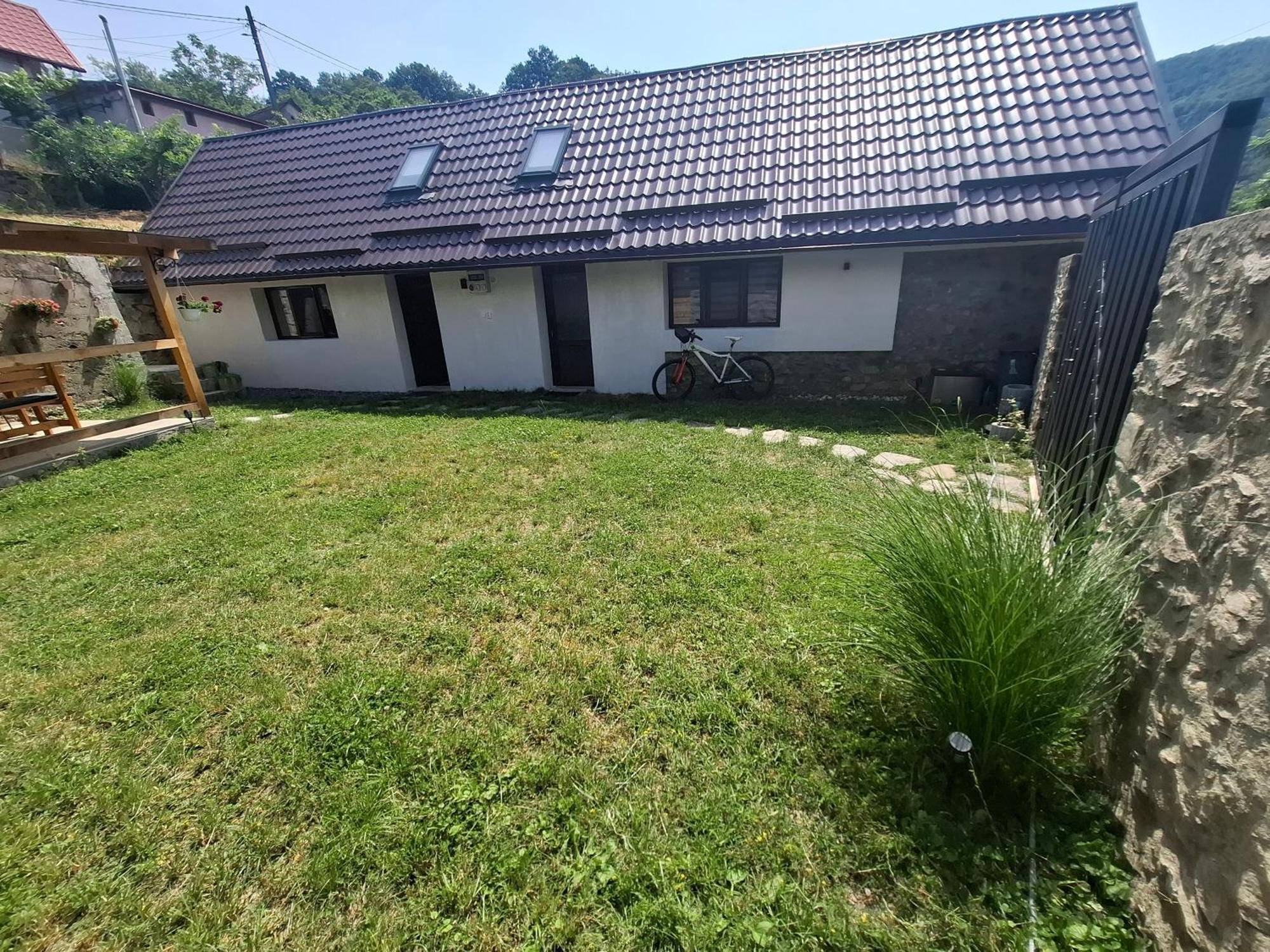 Villa Casa Noua Sasca Montană Esterno foto